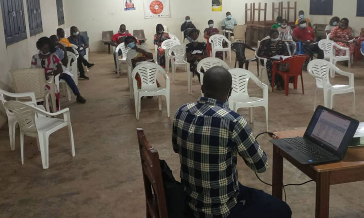 CONSULTATIONS FORAINES DANS LE DISTRICT DE VAVOUA