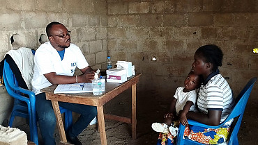 des-initiatives-contre-le-paludisme-en-cote-d-ivoire-consultations-foraines-au-service-de-la-sante-de-tous